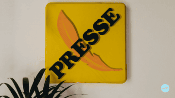 Une pancarte presse pour illustrer les actualitรฉs de la Franchise du samedi 26 septembre 2022.