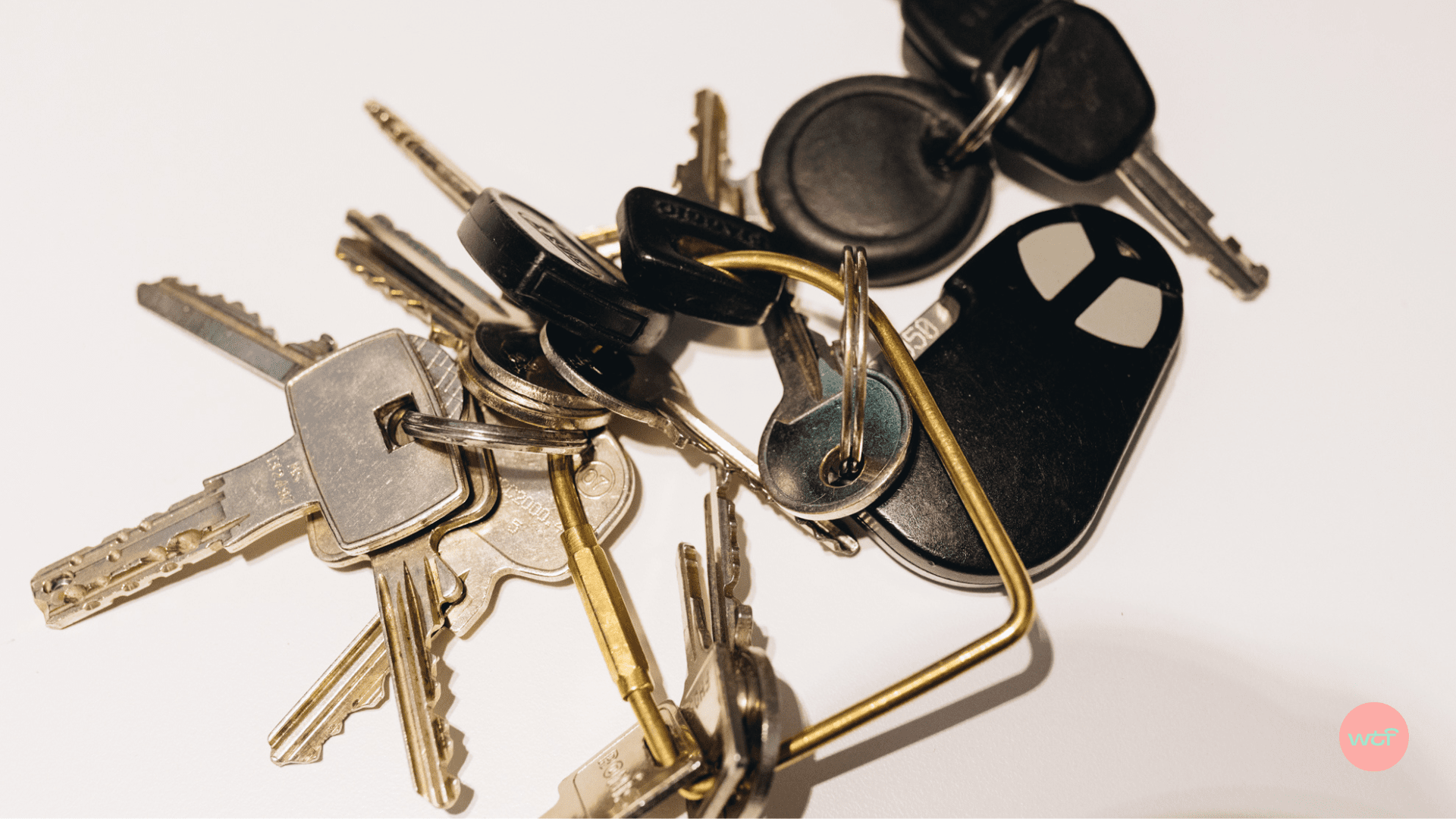 Photo d'un porte-clé illustrant l'article : La franchise sans local : une option moins coûteuse.