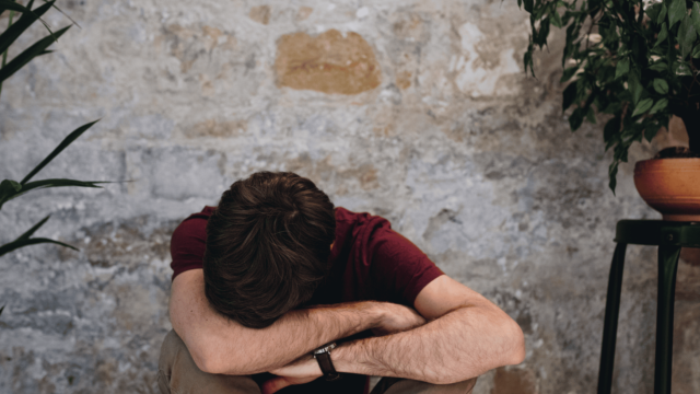 Un collaborateur dรฉsengagรฉ pour illustrer la grande dรฉmission.