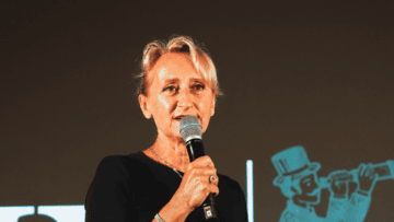 Veฬronique Discours Buhot lance les Assises de la franchise un nouveau rendez-vous signรฉ Fรฉdรฉration Franรงaise de la Franchise.