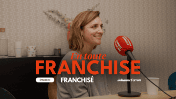 Une franchisรฉe Arkea rรฉpondant aux questions dans le podcast