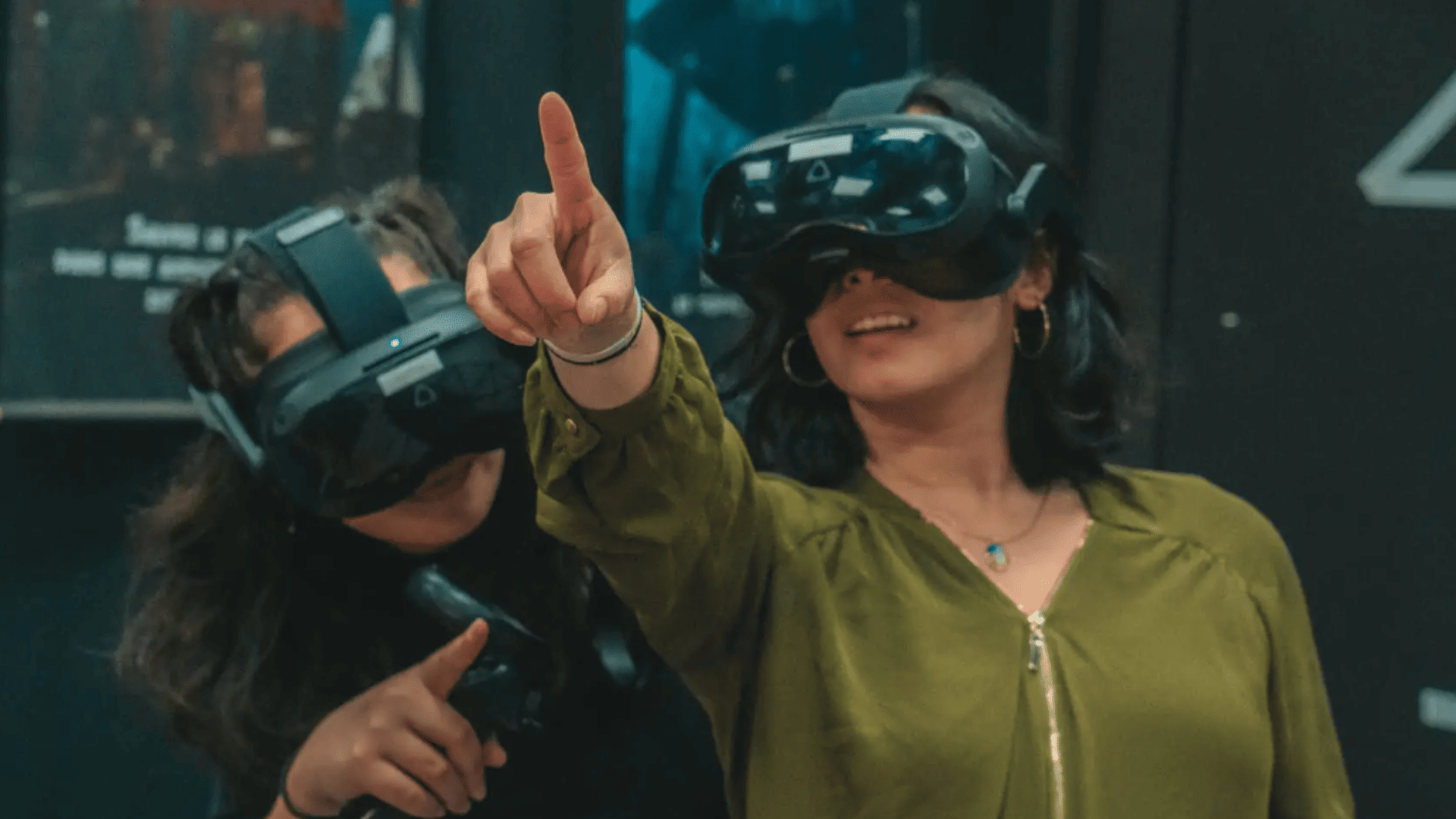 un casque de VR pour illustrer les usages de la réalité virtuelle