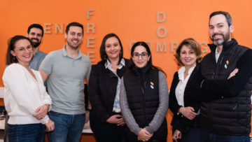 Les eฬquipes de Senior Compagnie.